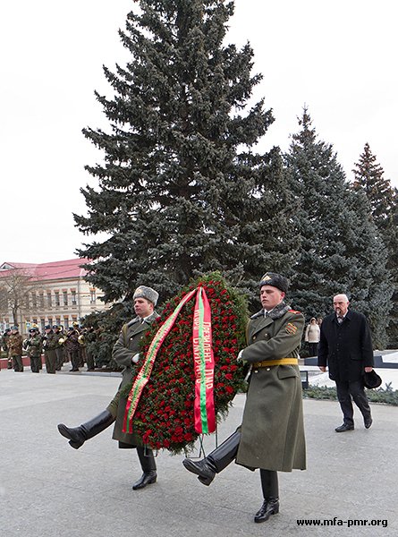 Tiraspol Honours Memory of Warriors-Internationalists Tiraspol Honours Memory of Warriors-Internationalists