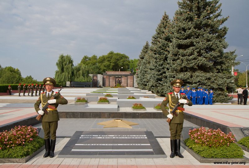 Tiraspol Hosts Solemn Events Dedicated to the 21st Anniversary since Creation of the Pridnestrovien Moldavian Republic Tiraspol Hosts Solemn Events Dedicated to the 21st Anniversary since Creation of the Pridnestrovien Moldavian Republic