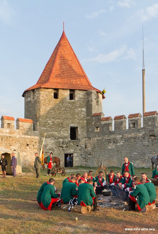Bendery Fortress Hosts Unveiling of Bust to Field-Marshal-General Pyotr Khristianovich Wittgenstein and Presentation of Cognac “Duke Wittgenstein” Bendery Fortress Hosts Unveiling of Bust to Field-Marshal-General Pyotr Khristianovich Wittgenstein and Presentation of Cognac “Duke Wittgenstein”