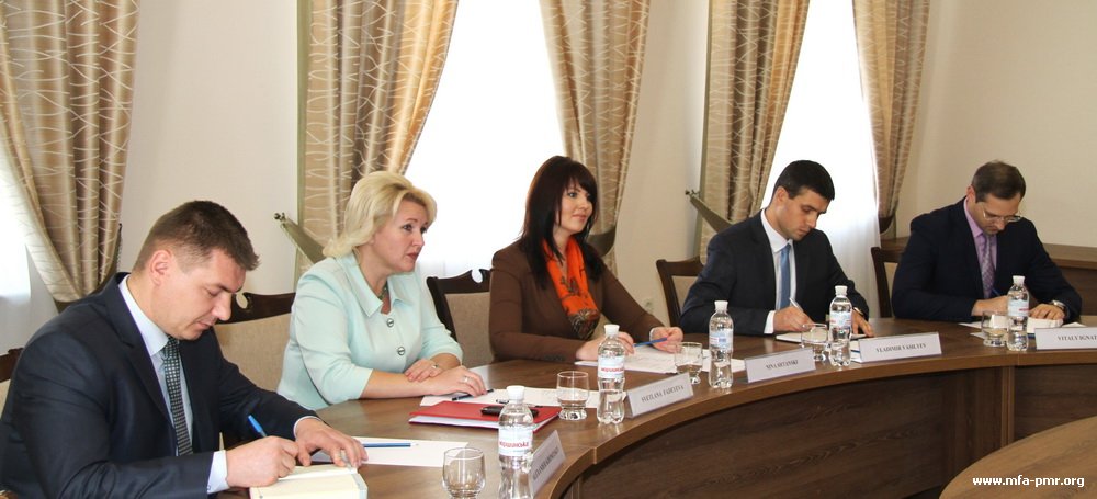 Nina Shtanski Met with the OSCE High Commissioner on National Minorities Astrid Thors Nina Shtanski Met with the OSCE High Commissioner on National Minorities Astrid Thors