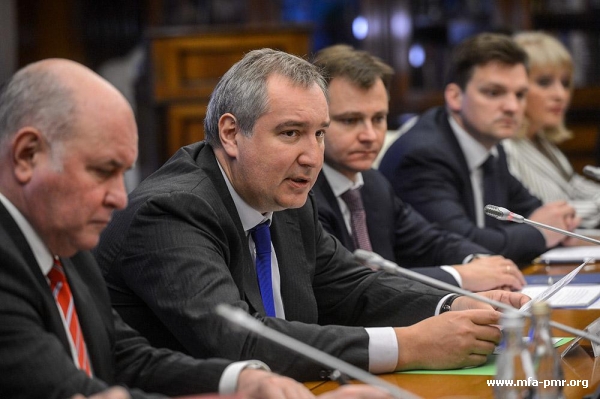 Евгений Шевчук: «Подписание меморандумов о межведомственном сотрудничестве является важным фактором в углублении и развитии экономических и культурных связей между Российской Федерацией и Приднестровьем» Евгений Шевчук: «Подписание меморандумов о межведомственном сотрудничестве является важным фактором в углублении и развитии экономических и культурных связей между Российской Федерацией и Приднестровьем»
